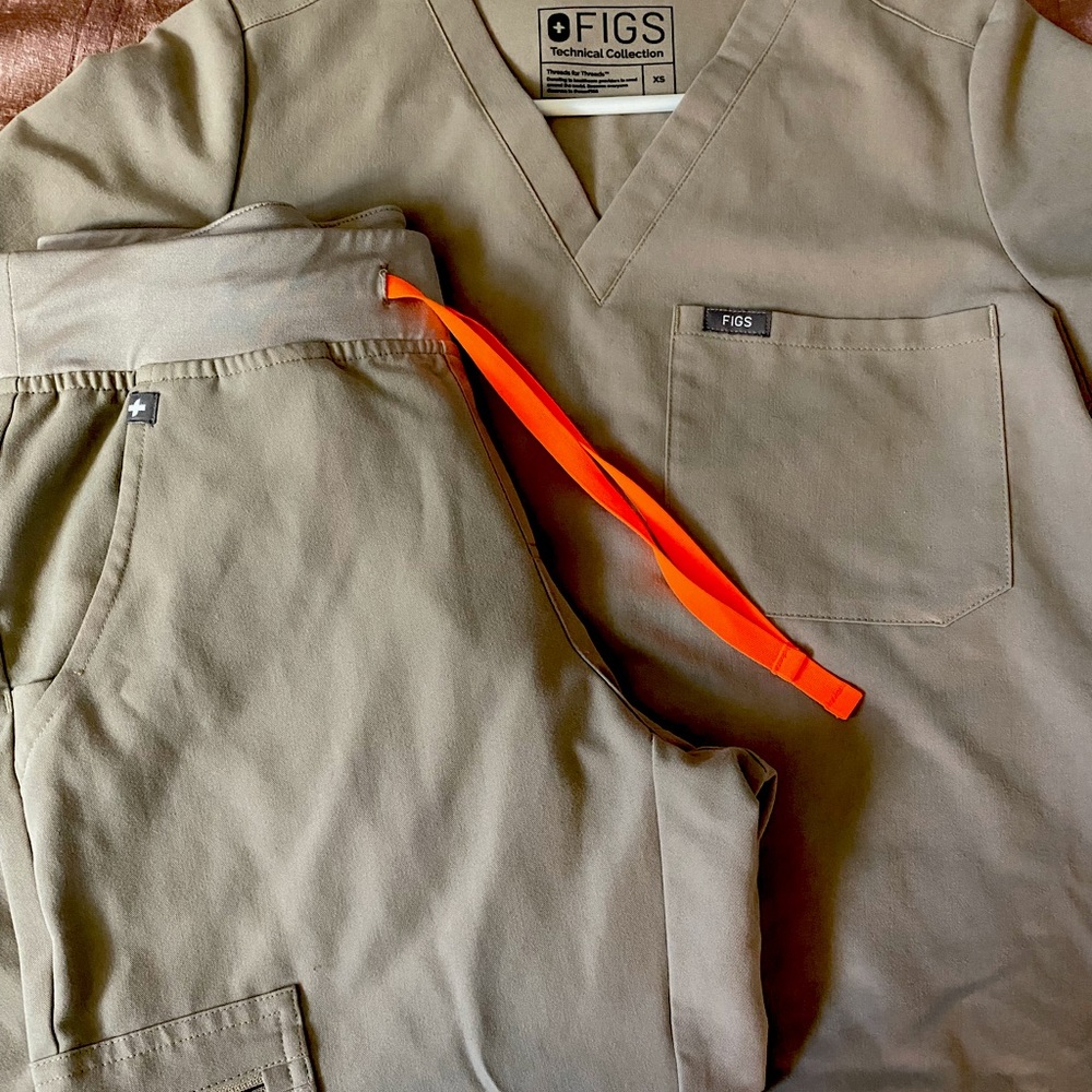 COPY - Figs scrubs